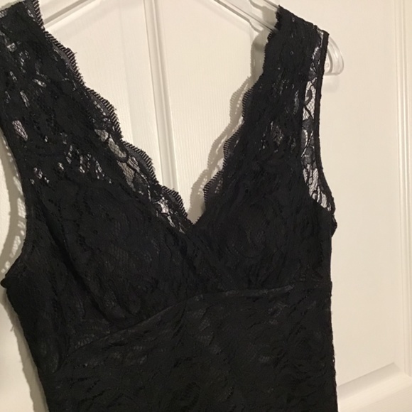 Max and Cleo lace dress - Picture 4 of 4